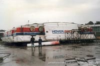 SRN4 Sure (GH-2005) being broken up at Dover